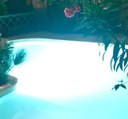 Holiday home Grand Loft Avec Piscine Privee Dans Vielle Gare