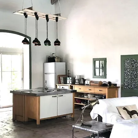 Grand Loft Avec Piscine Privee Dans Vielle Gare