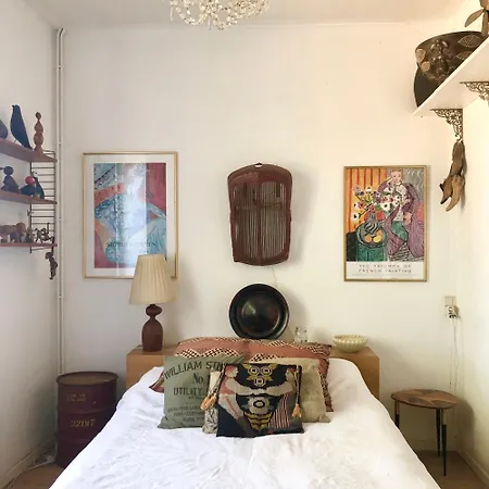 Holiday home Grand Loft Avec Piscine Privee Dans Vielle Gare *